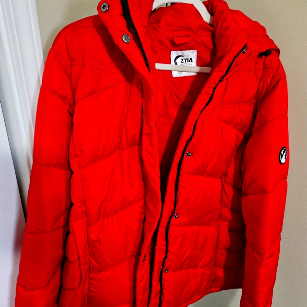 ZYIA Red Puffer Jacket